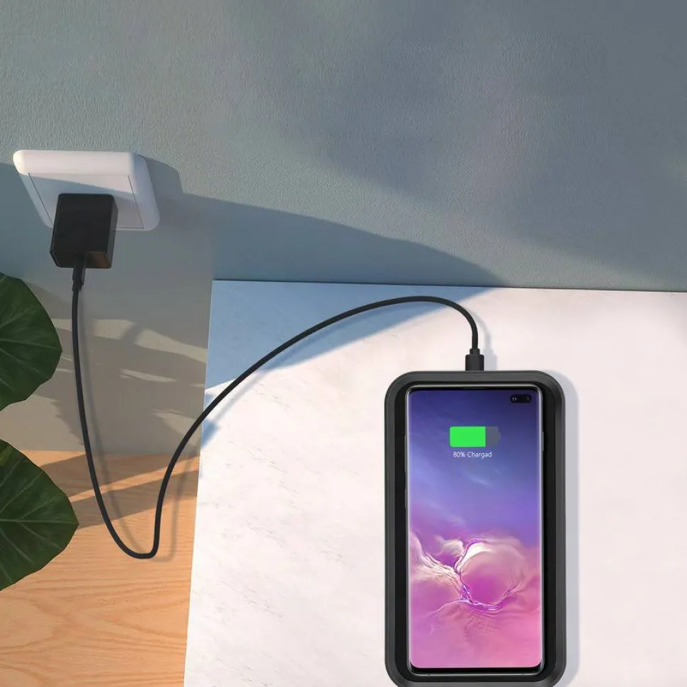 Adesso 10W Max Qi-Certified 3-Coil Wireless Charging Pad