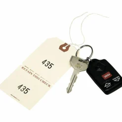 Avery Duplicate Auto Park Tags, Strung, 4 3/4" x 2 3/8", Manila, Box Of 500