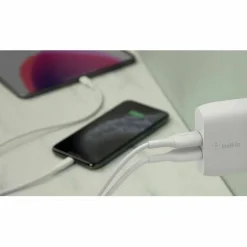 Belkin BoostCharge Dual USB-A Wall Charger 24W (USB-A to USB-C cable included) - Power Adapter