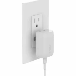 Belkin BoostCharge USB-C Wall Charger 20W - Power Adapter