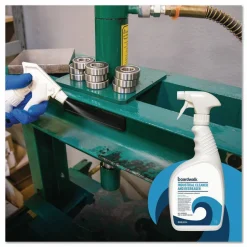 Boardwalk Industrial Cleaner and Degreaser, 32 oz Bottle, 12/Carton