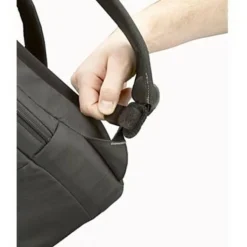 Case Logic VNB-217 Carrying Case (Backpack) for 17" Notebook, Snacks, Water Bottle, Accessories - Black