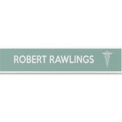 deflecto Superior Image Cubicle Nameplate Sign Holder, 8.5 x 2 Insert, Clear