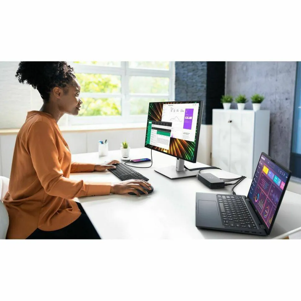 Dell UltraSharp U2424H 24" Class Full HD LED Monitor - 16:9 - Silver
