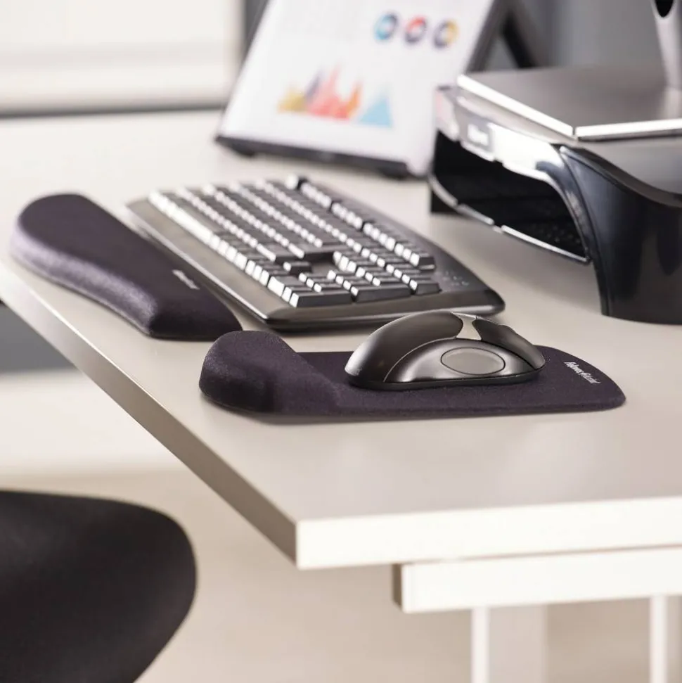 Fellowes PlushTouch Mouse Pad With Wrist Rest, Black