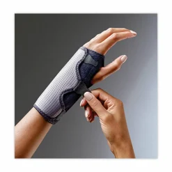 FUTURO Adjustable Reversible Splint Wrist Brace, Fits Wrists 5.5