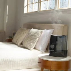 Honeywell HWM845 Warm Mist Humidifier - Warm Mist - 1 gal Tank - 520 Sq. ft. - Black
