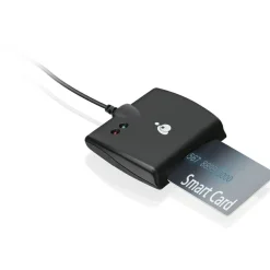 IOGEAR USB-C Smart Card Reader (TAA compliant)