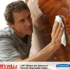 Kimberly-Clark Professional Wipers Wypall L40, 1/4 Fold, Pack Of 56