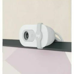 Logitech Brio 100 Full HD Webcam for Meetings and Streaming, Auto-Light Balance, Built-In Mic, Privacy Shutter, USB-A, Off-White