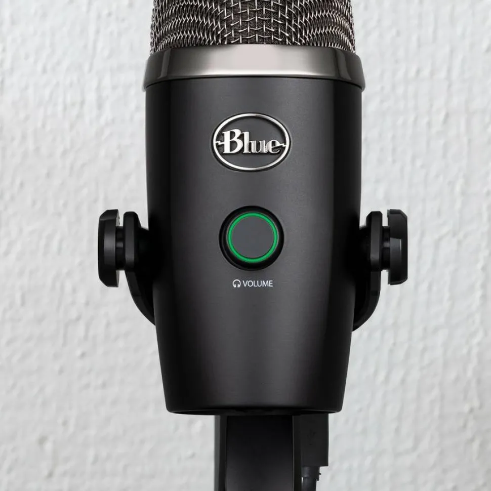 Logitech Yeti Nano Wired Condenser Microphone for Podcasting, Conferencing - Black