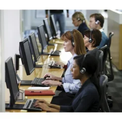 3M Privacy Filter Screen for 19" Widescreen Monitors, 16:10 Aspect Ratio, Reduces Blue Light, Anti-Glare