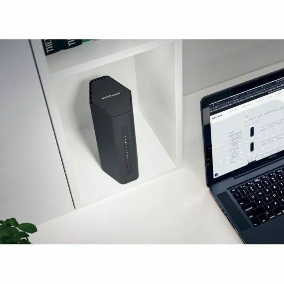 Netgear Nighthawk RS150 Wi-Fi 7 IEEE 802.11be Ethernet, DSL, Cable Wireless Router