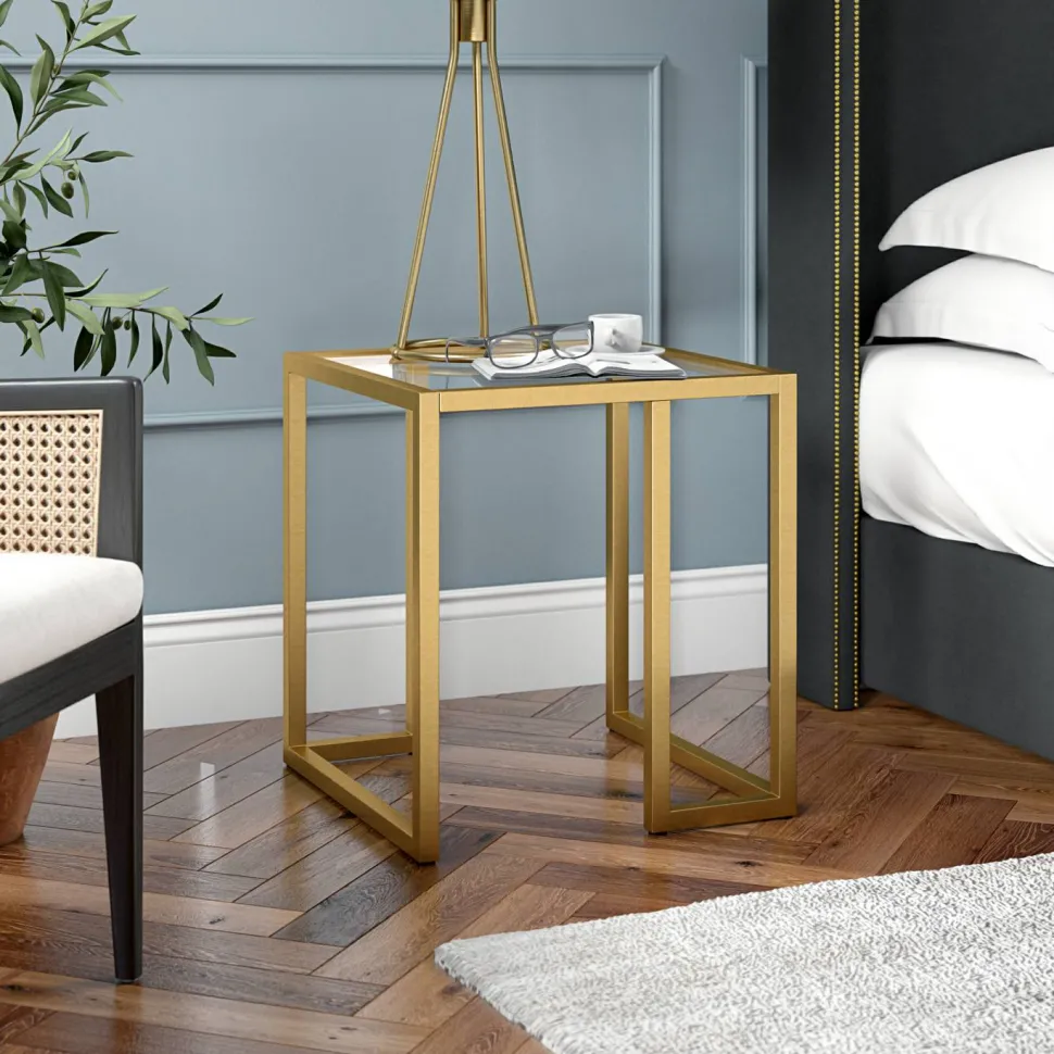 Oscar 20" Wide Square Side Table in Brass
