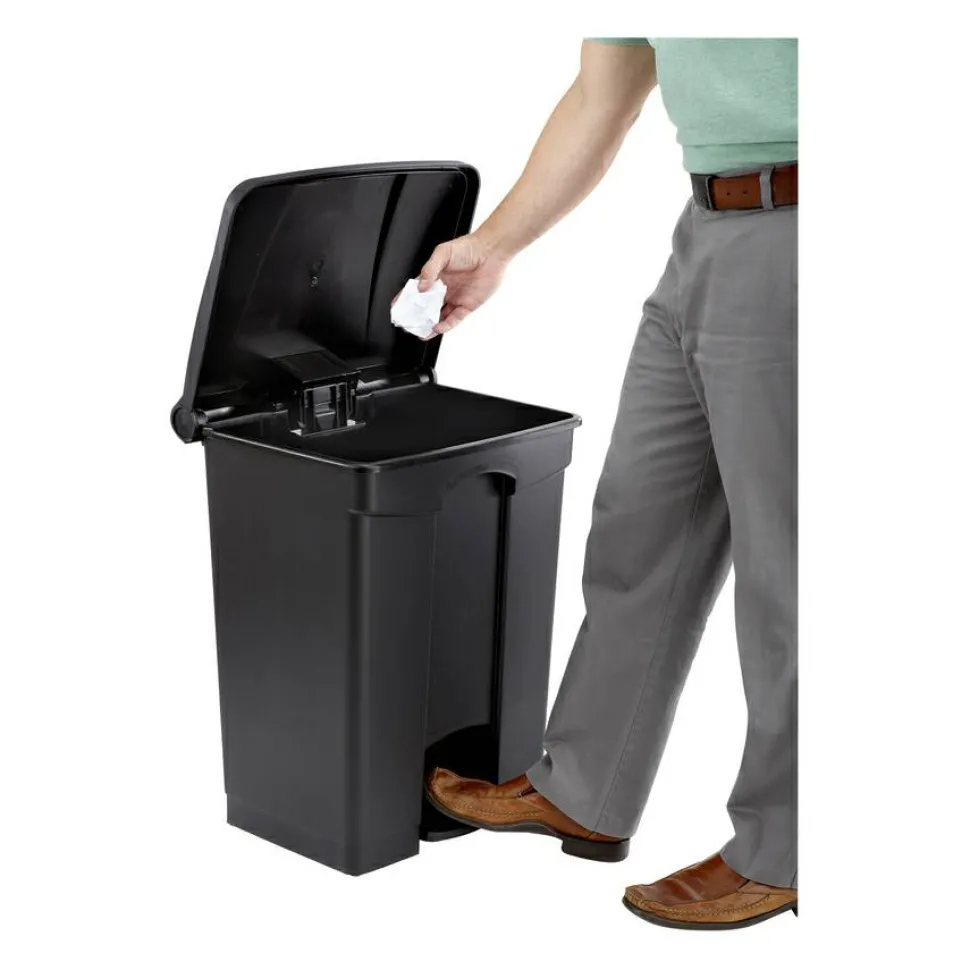 Safco Plastic Step-On Receptacle, 17 Gallon, Black