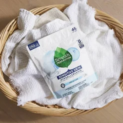Seventh Generation Natural Laundry Detergent Packs, Powder, Unscented, 45 Packets/Pack, 8/Carton