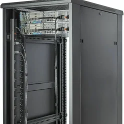 StarTech.com 24 Outlet 120V 15A Rack mount Power Strip