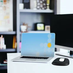 StarTech Mouse Pad with Hand Rest, 6.7x7.1x 0.8in (17x18x2cm), Ergonomic Mouse Pad w/Wrist Support, Non-Slip Base, Gel Mouse Pad, TAA
