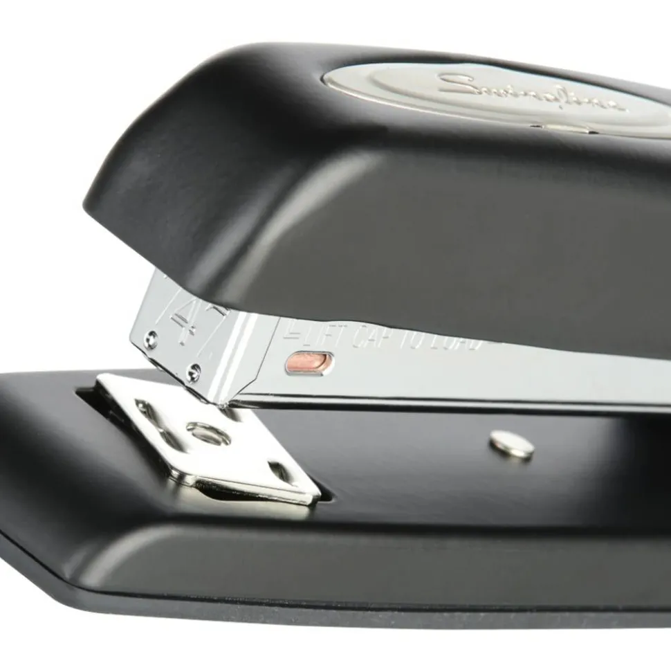 Swingline 747 Business Stapler, 25 Sheets Capacity, Black