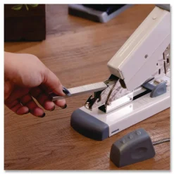 Swingline 390 Heavy-Duty Stapler, Platinum