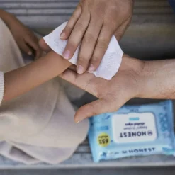 The Honest Company Sanitizing Wipes, Unscented, 50 Wipes