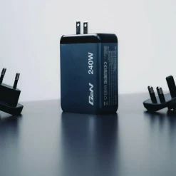 Verbatim 240 W 4-Port GaN Wall Charger, Black/Gray