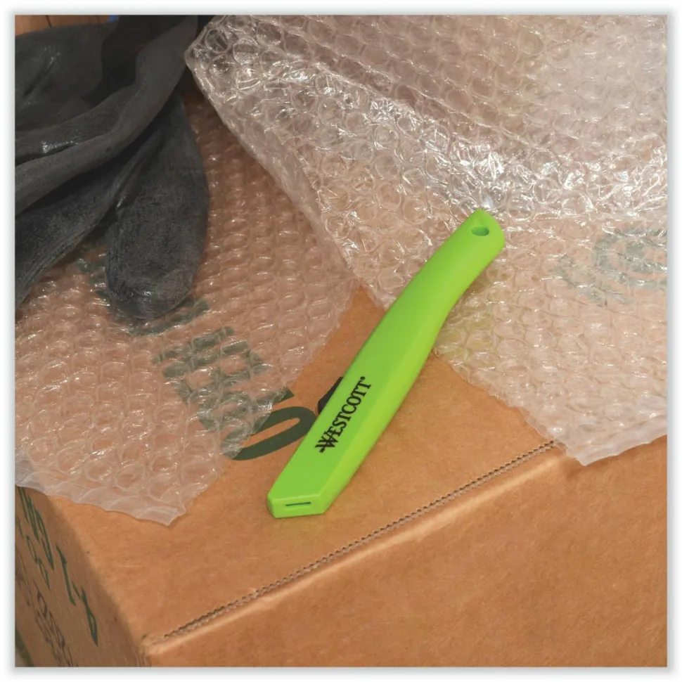 Westcott Safety Ceramic Blade Box Cutter, 0.5" Blade, 6.15" Plastic Handle, Green