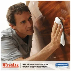 WypAll L40 Towels, Center-Pull, 10 x 13.2, White, 200/Roll, 2/Carton